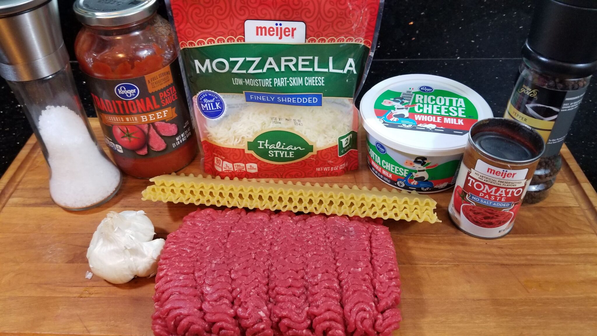 Lasagna Stuffed Meatloaf – Average Guy Gourmet